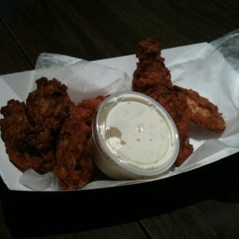 Cameo Pizza - Wing dings at cameo's - Pizza Near Me - Sandusky, Ohio