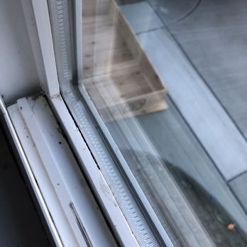 American Vision Windows - Damage - Windows Installation Near Me - Tustin, California