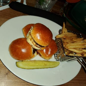 Yard House - Classic sliders with fries and pickle - Vegetarian Near Me - Gaithersburg, Maryland