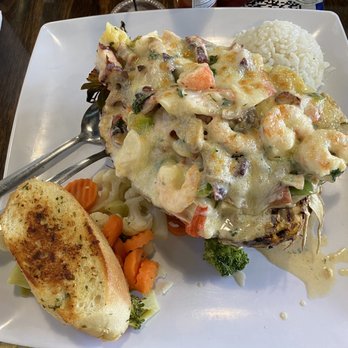 Alta Mar - Pina relleno aka seafood stuffed pineapple - Seafood Near Me - San Antonio, Texas Alta Mar - Pina relleno aka seafood stuffed pineapple - Seafood Near Me - San Antonio, Texas