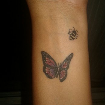 Wildlife Tattoo - The bee represents hard work and perseverance, and the monarch butterfly represents transformation. I'm happy - Tattoo Near Me - Winnetka, California Wildlife Tattoo - The bee represents hard work and perseverance, and the monarch butterfly represents transformation. I'm happy - Tattoo Near Me - Winnetka, California