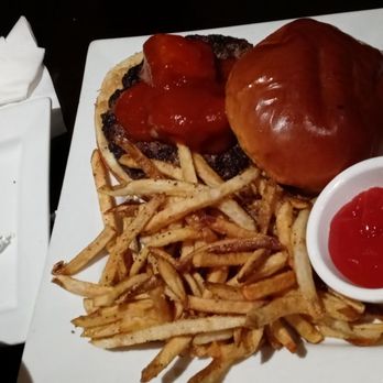 Stroubes - Stroubes burger - Steakhouses Near Me - Baton Rouge, Louisiana
