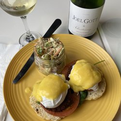 Sprouts Cafe - Vegetarian Benedict