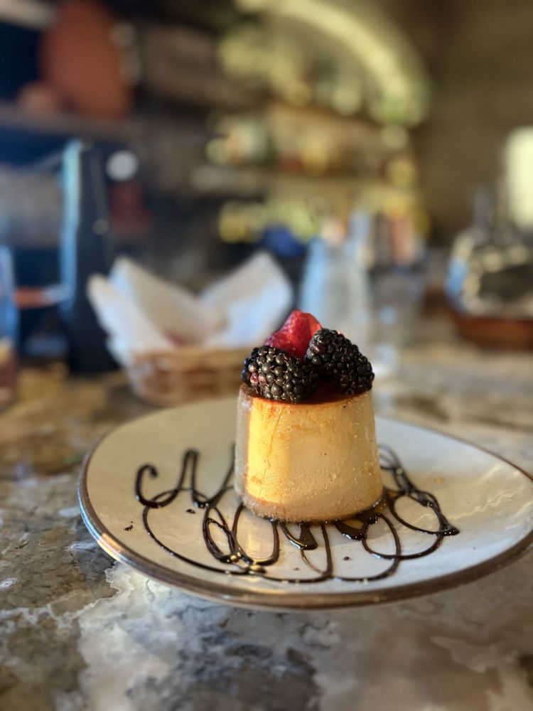 Los Molcajetes Bar & Grill - Photo 3