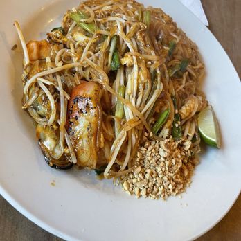 Baan Thai Restaurant - Seafood pad Thai - Thai Near Me - Manhattan, Kansas