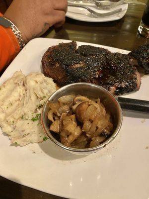 Jake's Downtown by null