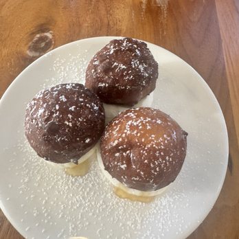 Bowood by Niche - Donut special - Breakfast & Brunch Near Me - Saint Louis, Missouri