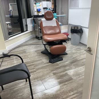 239 Cleaners - Office Cleaning Near Me - Naples, Florida