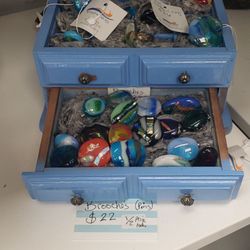 RiverFire Glass - Brooches and pins