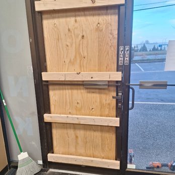 Thomas Heide - Security without putting screws through aluminum door - Handyman Near Me