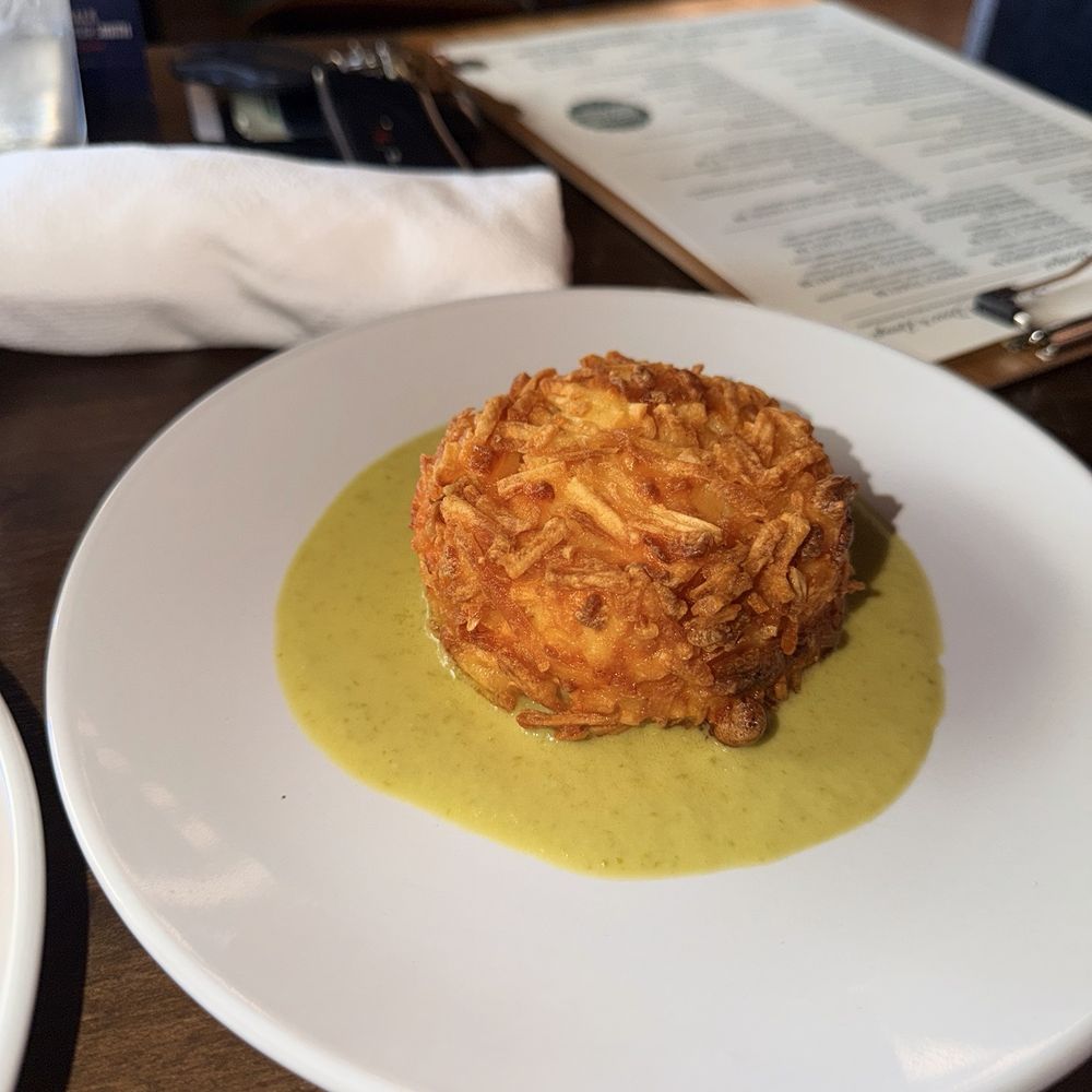 AM/FM - Hashbrown - Lounges Near Me - Dallas, Texas