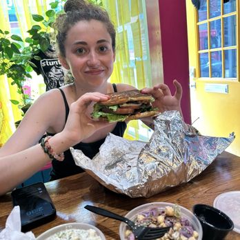 Stuntpig - BBLT and side salads - Burgers Near Me - Pittsburgh, Pennsylvania