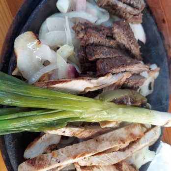 El Jarrito - Combo fajitas for one - Mexican Near Me - Katy, Texas El Jarrito - Combo fajitas for one - Mexican Near Me - Katy, Texas