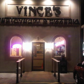 Vince's Restaurant & Pizzeria - Italian Near Me - Monroe, Wisconsin