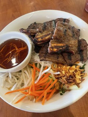 Huong Duong Restaurant by null