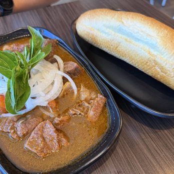 Vua Bun Bo - Vietnamese Near Me - Houston, Texas