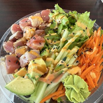 Win Urbandale Bowls - Seared tuna poké - Poke Near Me - Urbandale, Iowa