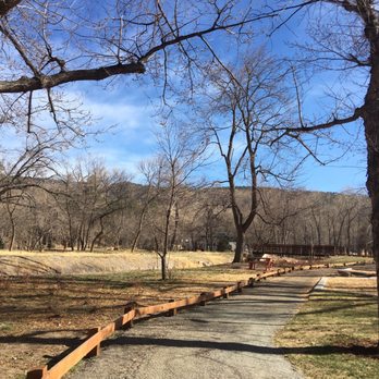 Lavern M Johnson Park - Lovely paths through the park - Parks Near Me - Lyons, Colorado Lavern M Johnson Park - Lovely paths through the park - Parks Near Me - Lyons, Colorado