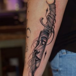 Mad Ethel's Tattoo & Body Piercing