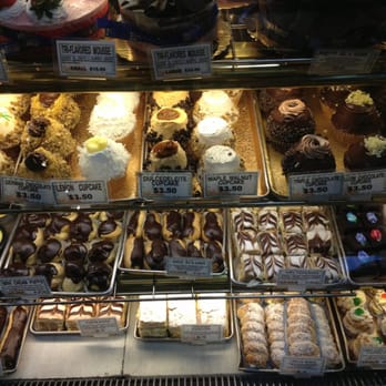Pinho's Bakery - Amazing selection of tasty treats! - Bakeries Near Me - Roselle, New Jersey Pinho's Bakery - Amazing selection of tasty treats! - Bakeries Near Me - Roselle, New Jersey