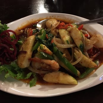 Star Anise - Two Lover Prawns & Scallops ($12.95) - Thai Near Me - Livermore, California Star Anise - Two Lover Prawns & Scallops ($12.95) - Thai Near Me - Livermore, California