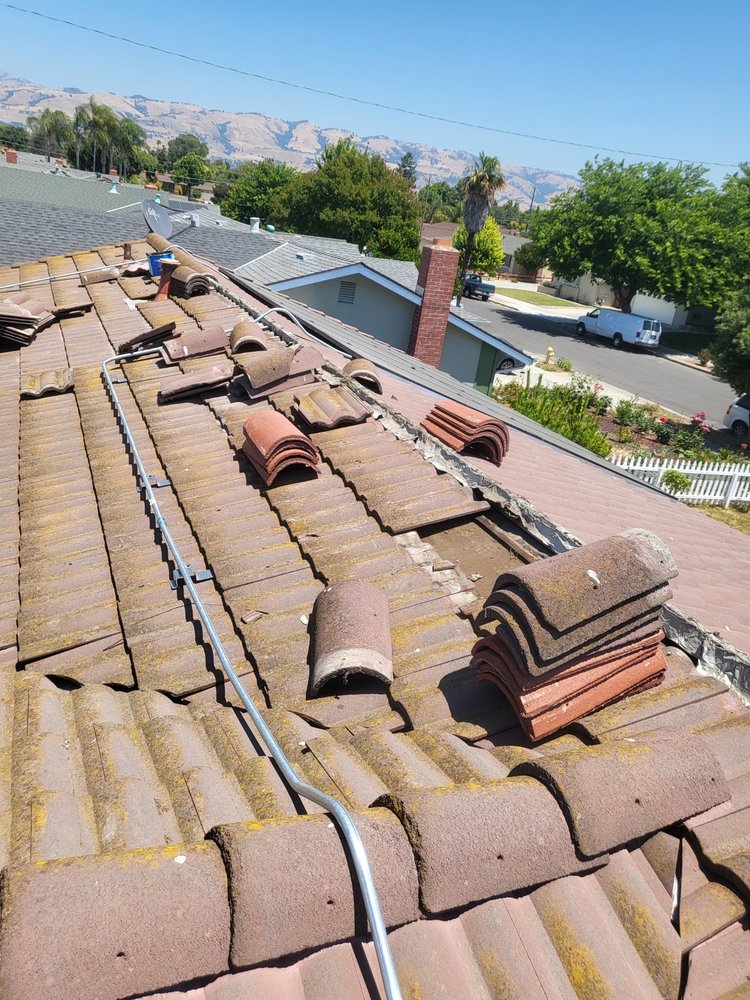 Slide of Acme Roofing Company