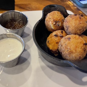 Pub W - American Near Me - Oklahoma City, Oklahoma Pub W - American Near Me - Oklahoma City, Oklahoma