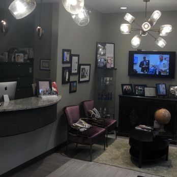 Dr. Yates Lifestyle Med - The adorable waiting area! - Medical Spas Near Me - Chicago, Illinois Dr. Yates Lifestyle Med - The adorable waiting area! - Medical Spas Near Me - Chicago, Illinois
