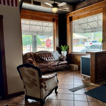 Rogue BBQ PGH - Inside - Caterers Near Me - Homestead, Pennsylvania Rogue BBQ PGH - Inside - Caterers Near Me - Homestead, Pennsylvania