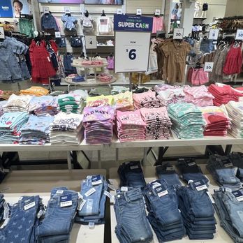 Old Navy Outlet - Men's Clothing Near Me - Miami, Florida