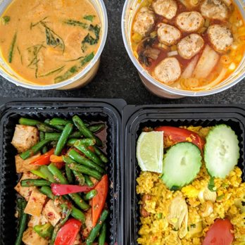 Thai Corner Berkeley - Top Left: Panang Curry Top right: Tom Yum Soup Bottom left: Pad Prik Khing Bottom right: Pineapple Fried Rice - Thai Near Me - Berkeley, California Thai Corner Berkeley - Top Left: Panang Curry Top right: Tom Yum Soup Bottom left: Pad Prik Khing Bottom right: Pineapple Fried Rice - Thai Near Me - Berkeley, California
