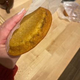 Corn muffin top