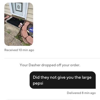 Taco Bell - Photo proof of food being delivered without drink. - Fast Food Near Me - Willoughby, Ohio Taco Bell - Photo proof of food being delivered without drink. - Fast Food Near Me - Willoughby, Ohio