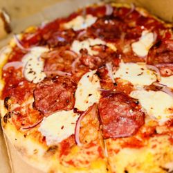 Pizzeria Nora - 7/7/23 Weekend Special - Dry Cured Salami, Red Onion, Sauce, Fresh Mozzarella, Olive Oil, Chile Flake & a drizzle of honey, yum!!