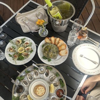 Beausoleil - Escargot, happy hour baked and raw oysters - Seafood Near Me - Houston, Texas Beausoleil - Escargot, happy hour baked and raw oysters - Seafood Near Me - Houston, Texas