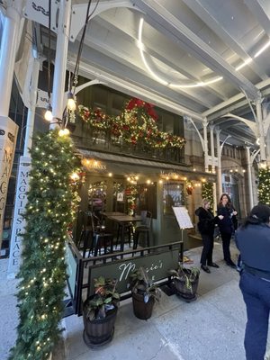 Maggie's Place by null