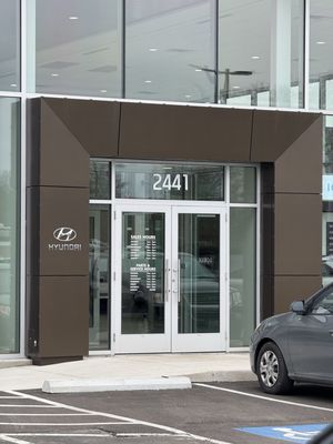 GREAT LAKES HYUNDAI OF DUBLIN - Updated July 2025 - 17 Photos & 96 ...