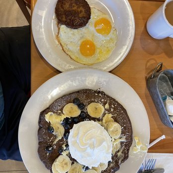Griddlecakes - Blueberry banana chocolate pancakes w eggs and sausage - American Near Me - Las Vegas, Nevada