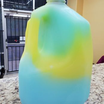 Sip City Daiquiris - Custom mix. Hypnotic and pineapple amaretto - Cocktail Bars Near Me - Houston, Texas