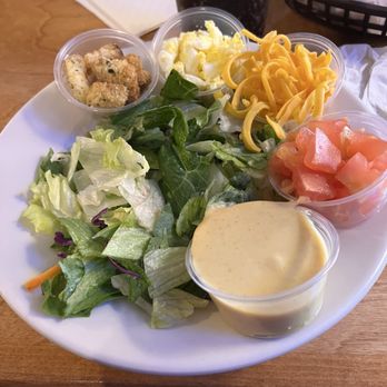 Texas Roadhouse - Side dish: house salad with toppings on separate cups. I love the idea of it, instead of all mixing together and came out soggy - American Near Me - Reno, Nevada Texas Roadhouse - Side dish: house salad with toppings on separate cups. I love the idea of it, instead of all mixing together and came out soggy - American Near Me - Reno, Nevada