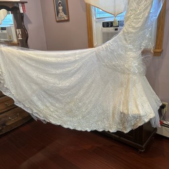 Nor'east Cleaners - Sewing & Alterations Near Me - Gloucester, Massachusetts