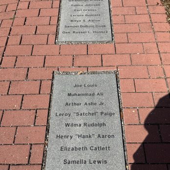 Dooky Chase's Restaurant - Names of famous diners - Cajun/Creole Near Me - New Orleans, Louisiana