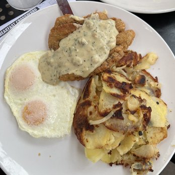 Broken Yolk Cafe - Chicken Fried Steak and Eggs - Breakfast & Brunch Near Me - Costa Mesa, California