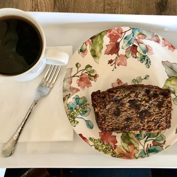 Persnickety Crane Cafe - Black coffee and banana bread loaf - Desserts Near Me - Yorktown, Virginia Persnickety Crane Cafe - Black coffee and banana bread loaf - Desserts Near Me - Yorktown, Virginia