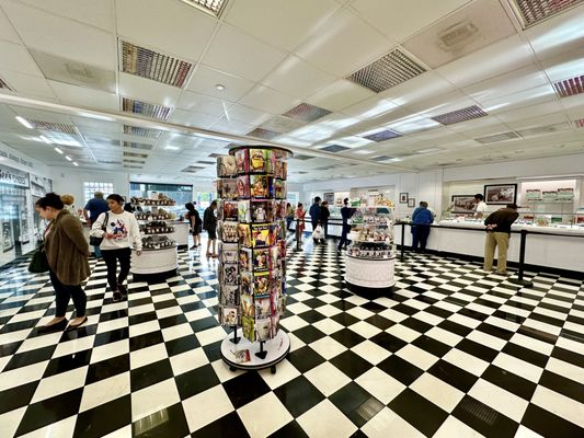 See's Candies by null