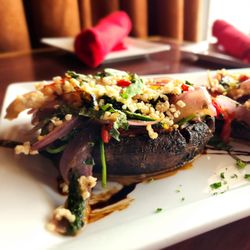 Ronaldo's Ristorante - Stuffed Portobello Mushroom