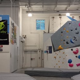 Memphis Rox - Rock Climbing Near Me - Memphis, Tennessee