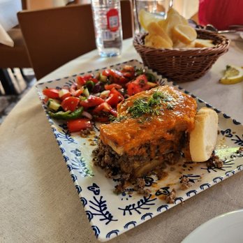 La Turquesa - Moussaka, amazing!! - Restaurants Near Me - Granada, GR La Turquesa - Moussaka, amazing!! - Restaurants Near Me - Granada, GR