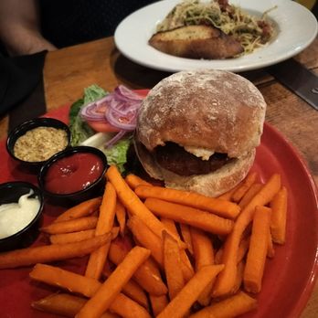 Pizzeria Luca - Pesto pasta and Italian burger - Pizza Near Me - Albuquerque, New Mexico