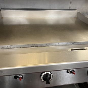 Motta cleaning service - Finish cleaning grill - Office Cleaning Near Me Motta cleaning service - Finish cleaning grill - Office Cleaning Near Me
